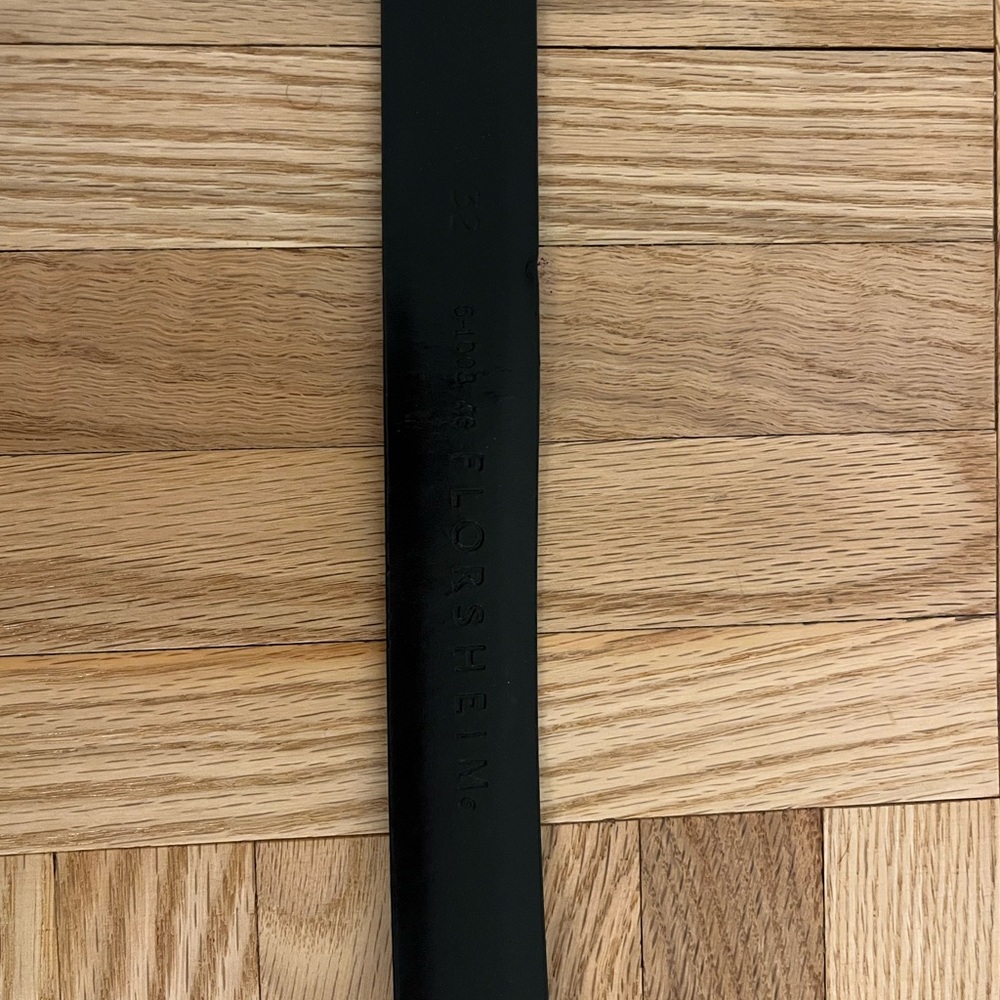 6 Men's Black and Brown Leather Belts - Picture 4 of 13
